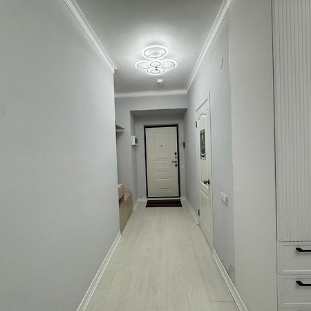 Двухкомнатная Квартира В Жк Арбат Almaty Exterior foto
